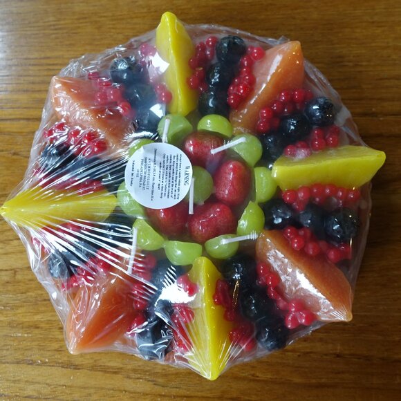 Anthropologie Italian Fruit-Topped Cake Flan Dessert-Shaped Wax Candle - Picture 8 of 14